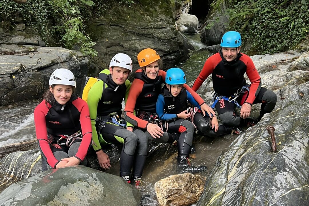 Canyoning en famille : conseils et circuits adaptés