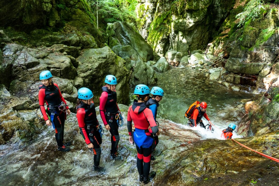 Découvrez le canyoning en Pays basque