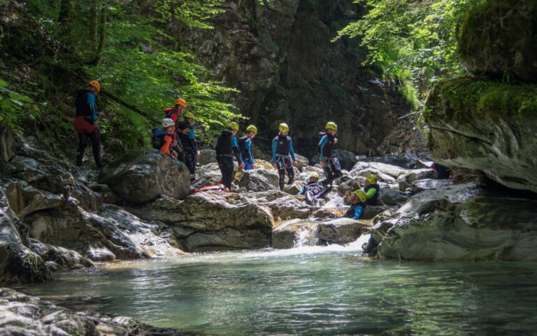 Comment se déroule une sortie canyoning avec Expérience Canyon ?